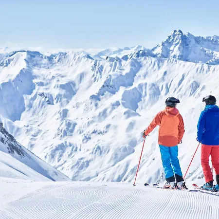 兰德昂巴霍夫旅馆 招待所 3*